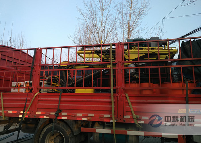 雙液注漿機(jī)、履帶式鉆機(jī)發(fā)貨現(xiàn)場(chǎng)-0