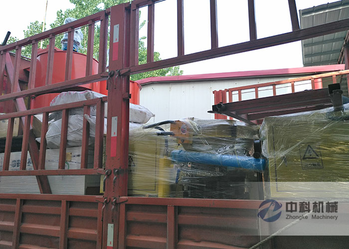 石家莊雙液注漿機、PZ-6噴漿機、灰漿攪拌機發(fā)貨現(xiàn)場