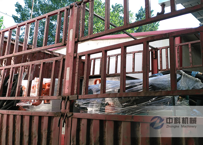 西安雙液注漿機(jī)、雙缸活塞式灰漿泵發(fā)貨現(xiàn)場(chǎng)-0