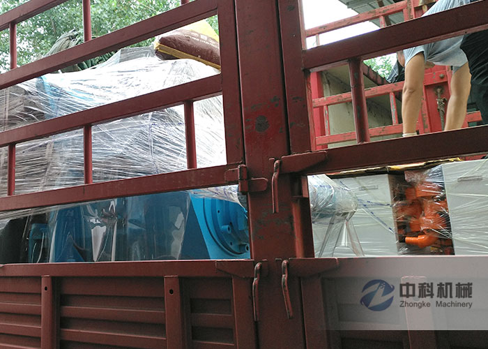 液壓混凝土濕噴機、雙液注漿機發(fā)貨現(xiàn)場-0